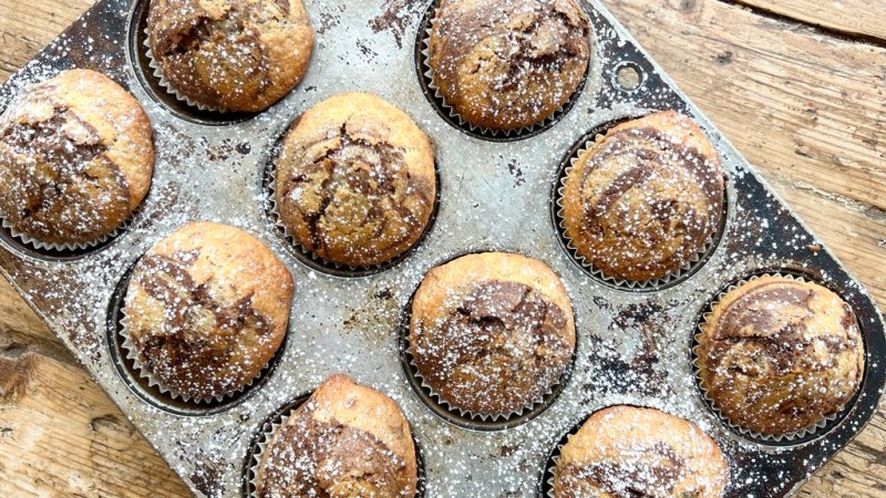 Muffins de choco/vainilla, con haba y sorpresa
