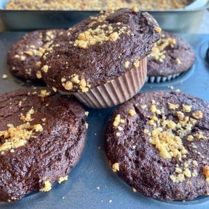 Muffins de brownie: vegans i sense gluten